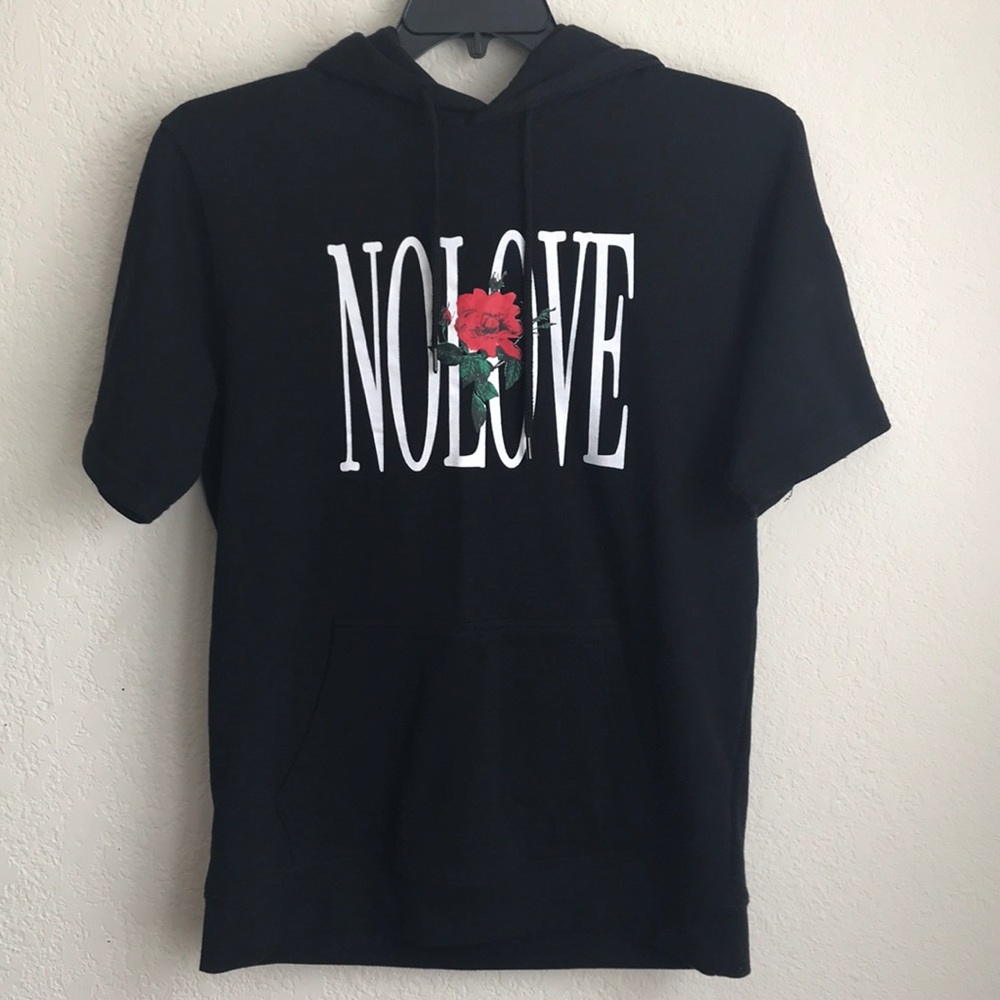 Short sleeve hoodie